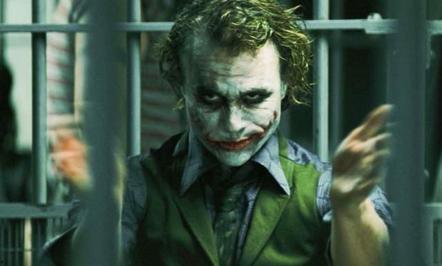 反派吃瓜第四集免费阅读,揭秘幕后黑手，瓜田疑云再起  第2张